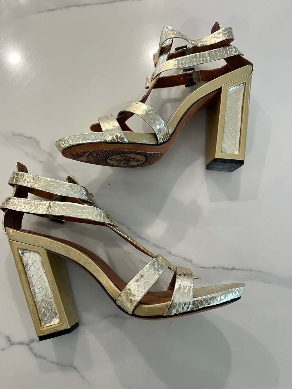 Modern Vintage Leather Metallic Gold Strappy Block Heel Sandals. Euro 39.5
